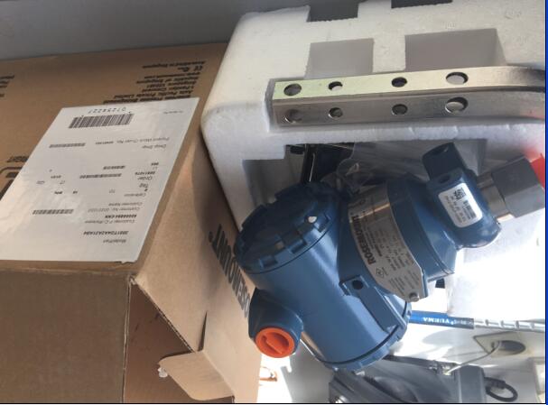 数字量模板HE693RLY100功能齐全