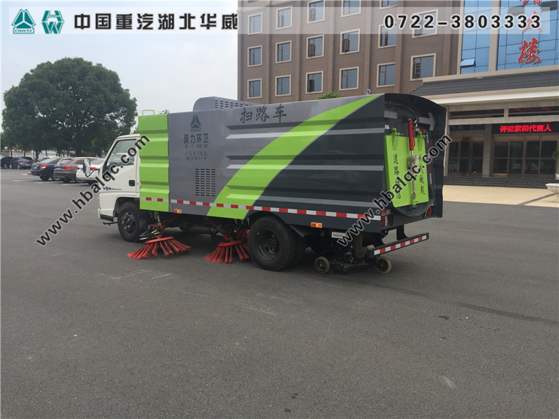 江铃新顺达吸尘车批发_全自动清扫车