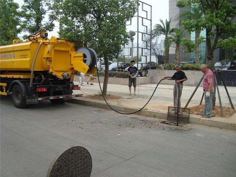 新闻：天津大港区下水道清淤，污水管道疏通