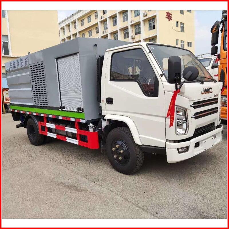 宏伟小型隔离栏清洗车厂家 XZL5070GQX6型护栏清洗车