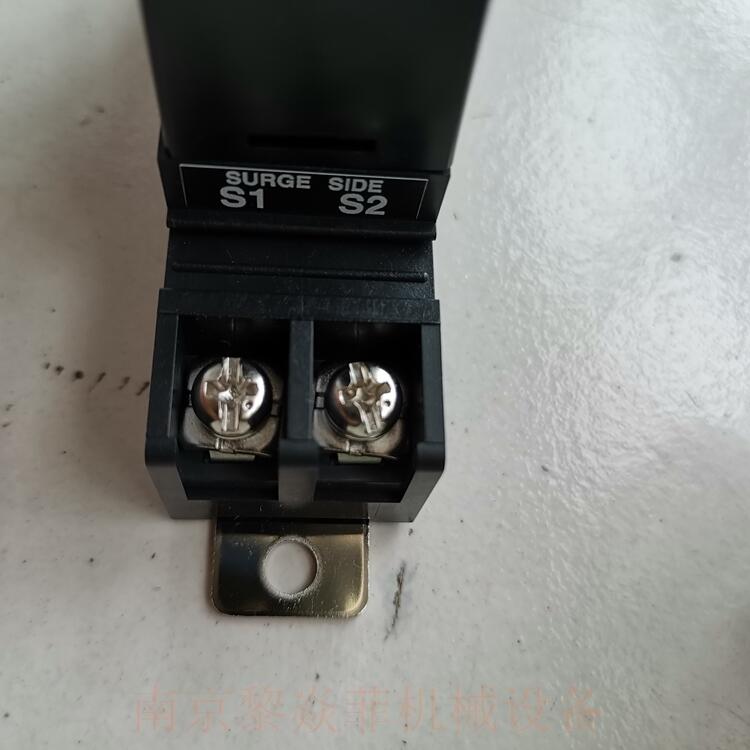 日本爱模M-System浪涌吸收元件M8BS-8E3A  M6NXV