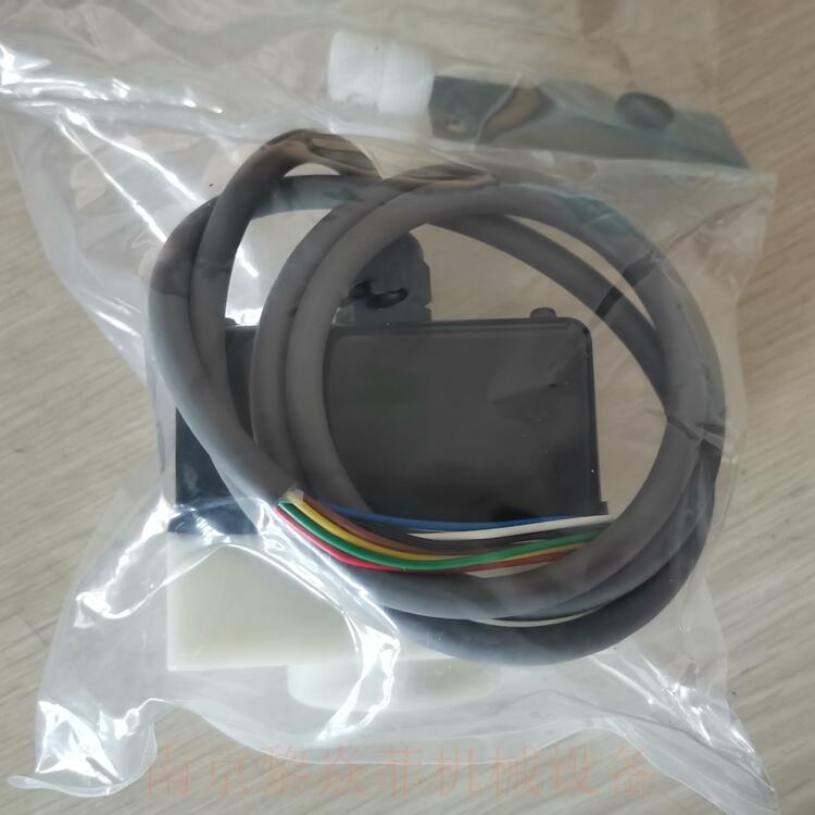 太阳铁工TAIYO转子旋转式流量开关DFS3-2500-AC100V黄浦