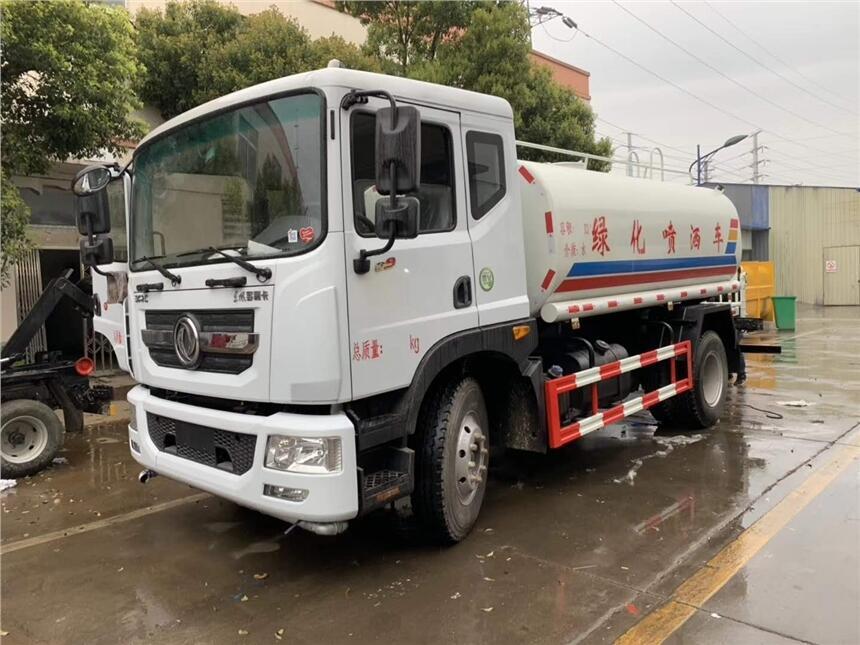 东风国五3方洒水车详细价格（苍梧东风国五3方洒水车）