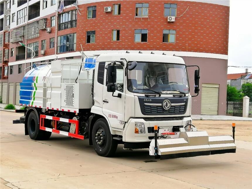 程力道路清洗车 墙面清洗车 厂家直销