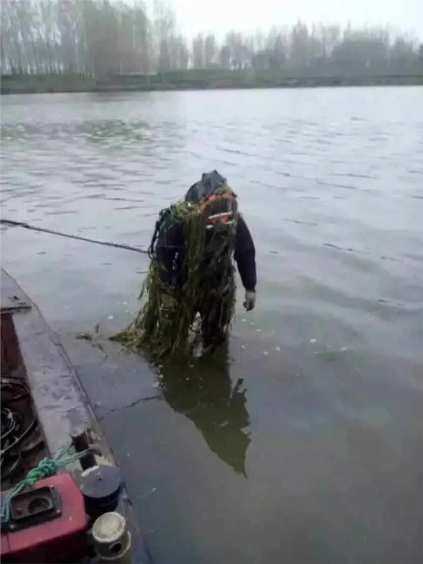 （新闻）上饶排水管道水下封堵本地的