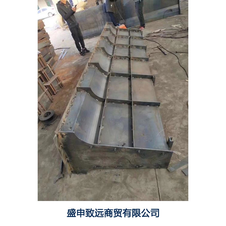 隔离墩模具移动式隔离带模具价格栏杆隔离带模具