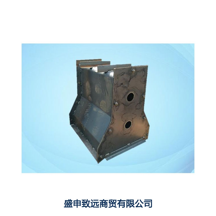 隔离墩钢模具生产厂家移动式隔离带模具加工预制隔离带模具