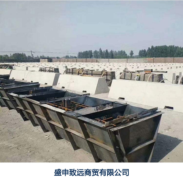 隔离墩钢模具水泥隔离墩钢模具栏杆隔离带模具加工