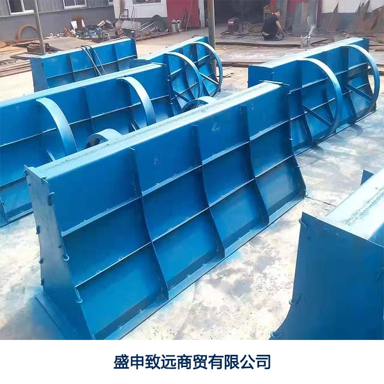 混凝土隔离墩模具交通隔离带模具制作分隔带模具