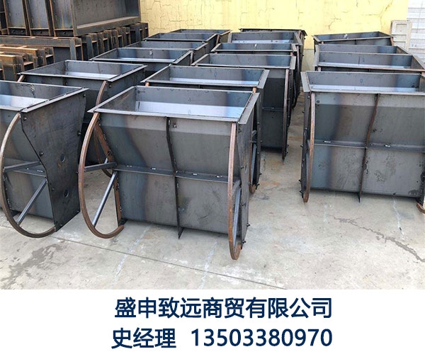 哪里隔离墩钢模具便宜新疆水泥隔离墩模具城市隔离墩模具