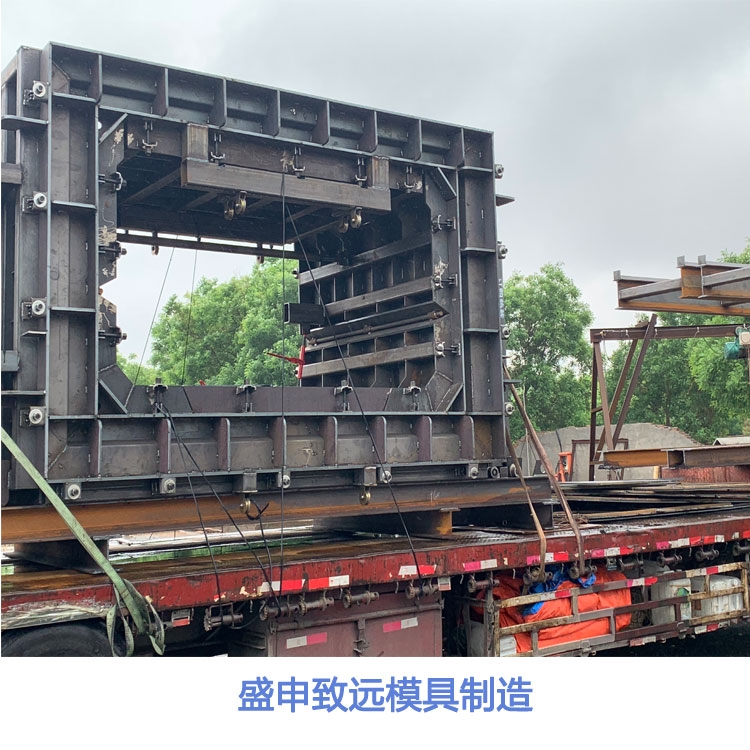 海南卧式箱涵模具厂-管廊模具